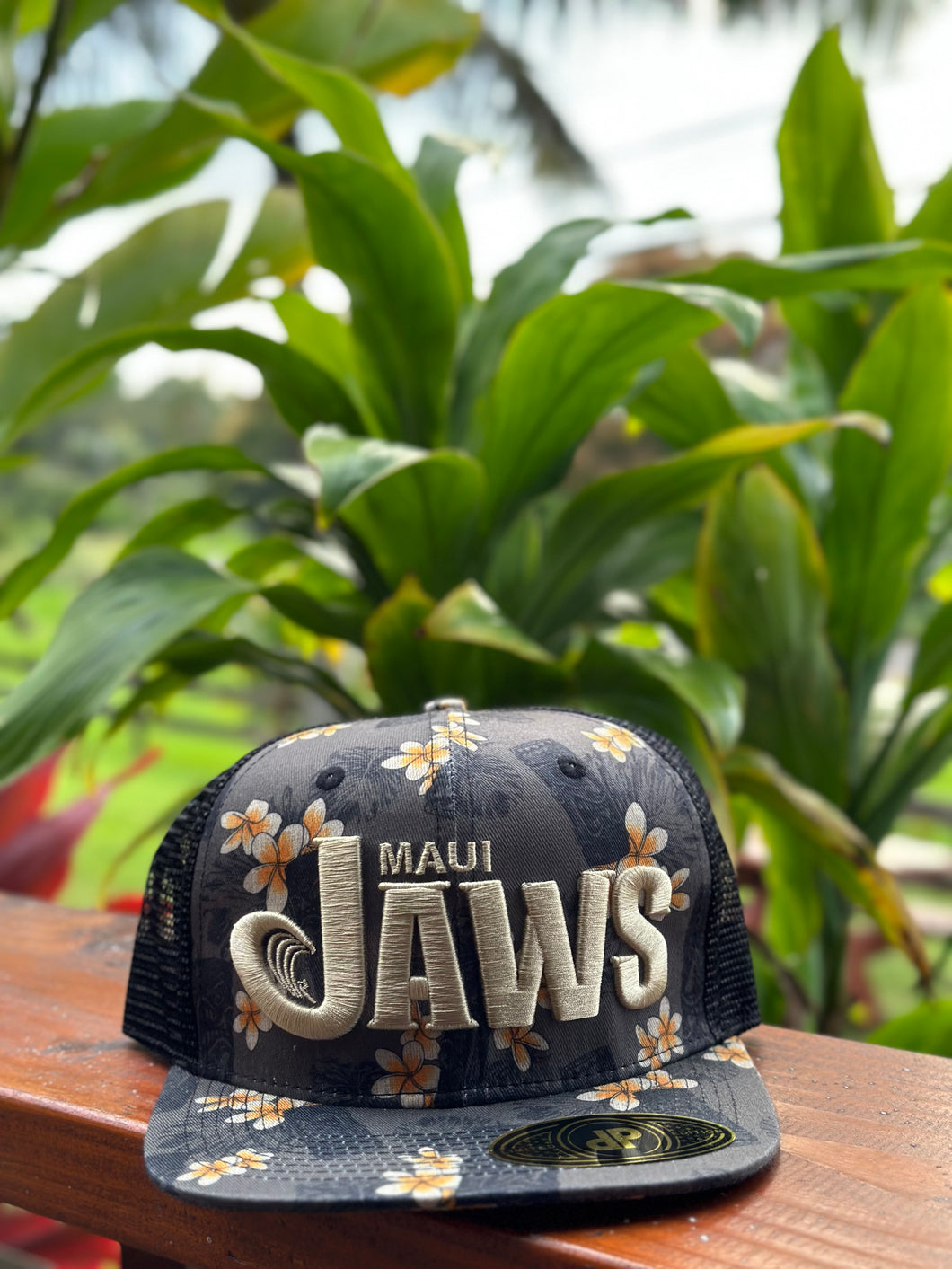 JAWS MAUI, flat-brim adjustable snapback hat
